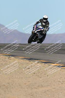 media/Feb-03-2024-SoCal Trackdays (Sat) [[767c60a41c]]/1-Turns 9 and 10 (940am)/